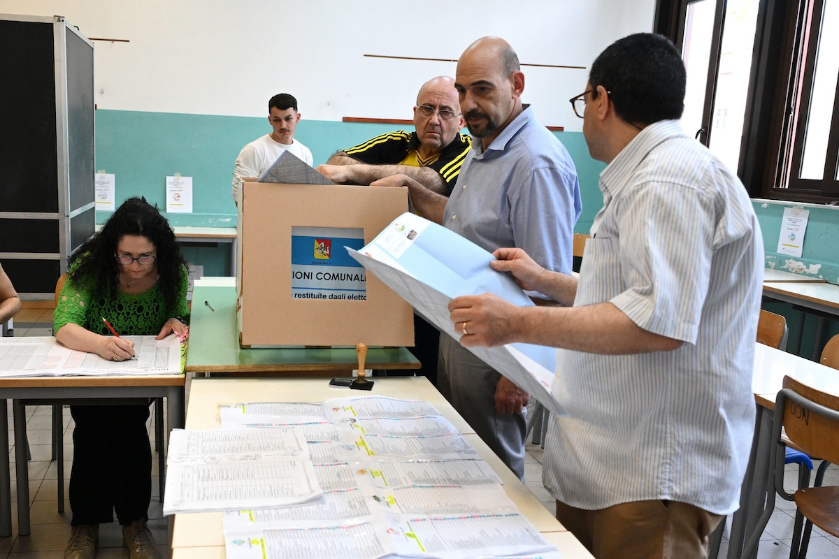 L’affluenza per il secondo turno delle comunali è stata del 52,07 per cento