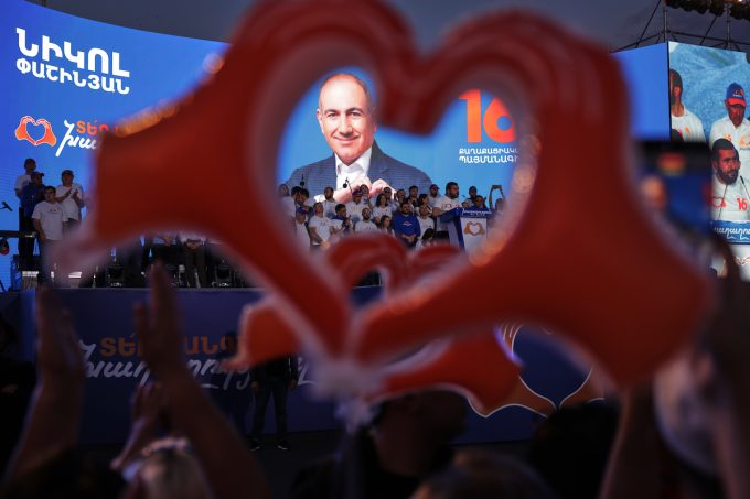 Alle elezioni in Armenia ha vinto quello filo-occidentale