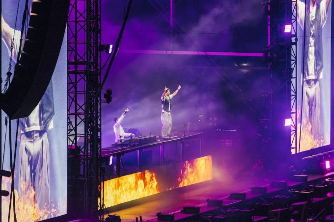 Alla fine il discusso festival a Reggio Emilia è s