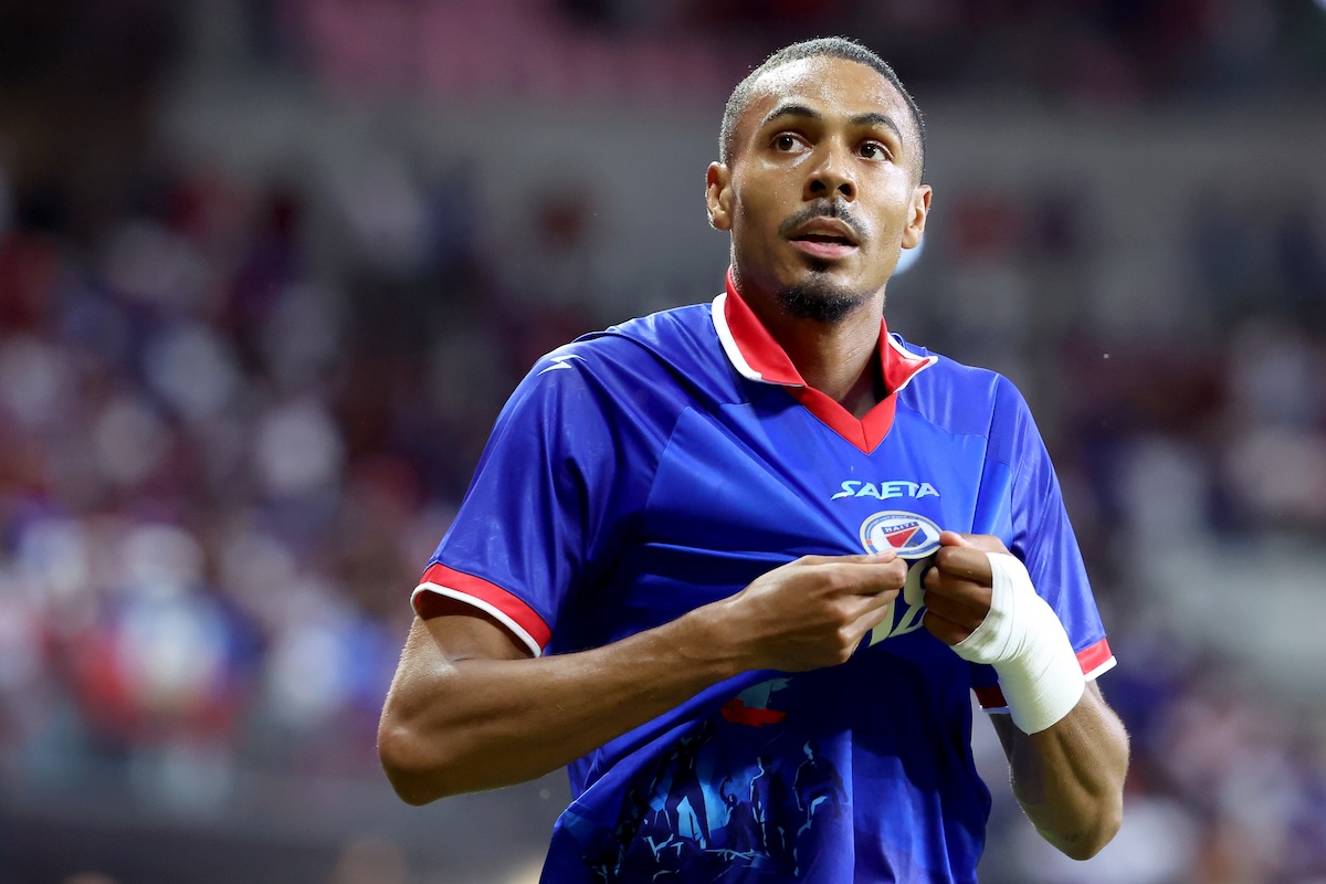 Haiti ha dovuto modificare la maglia dei Mondiali, per una grafica che richiamava la sua lotta d’indipendenza