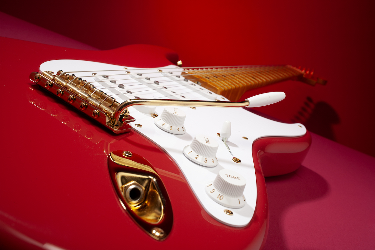 Fender vuole che la concorrenza smetta di copiare la Stratocaster