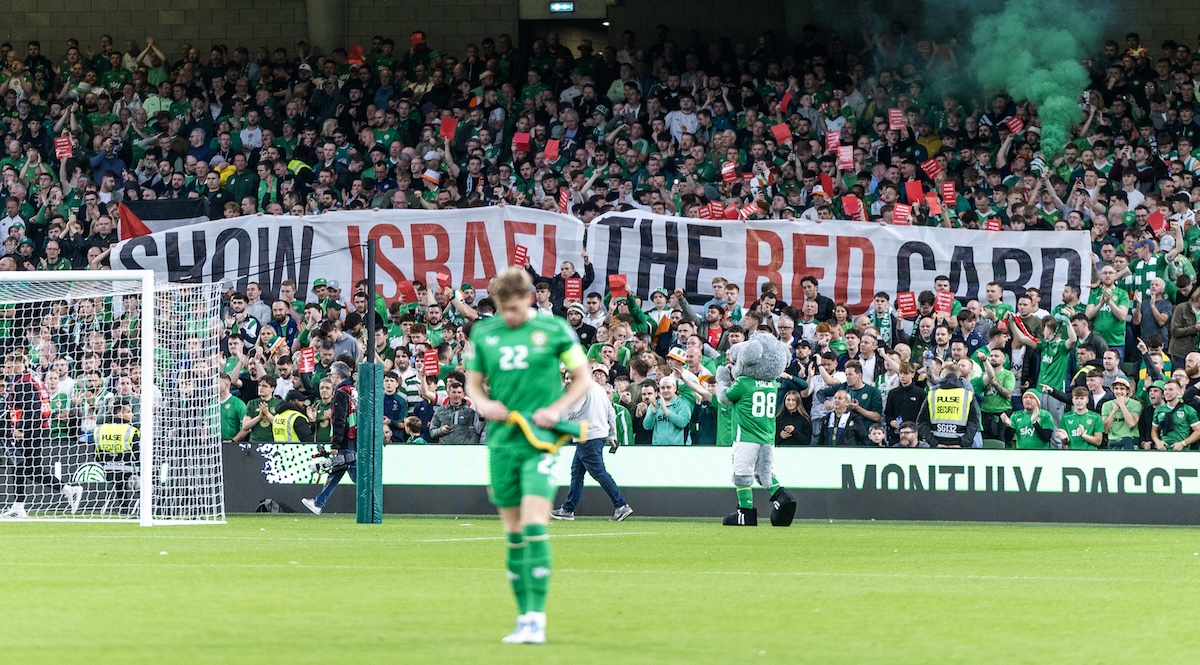 La partita di calcio tra Israele e Irlanda di Nations League del prossimo ottobre si giocherà a porte chiuse e in campo neutro