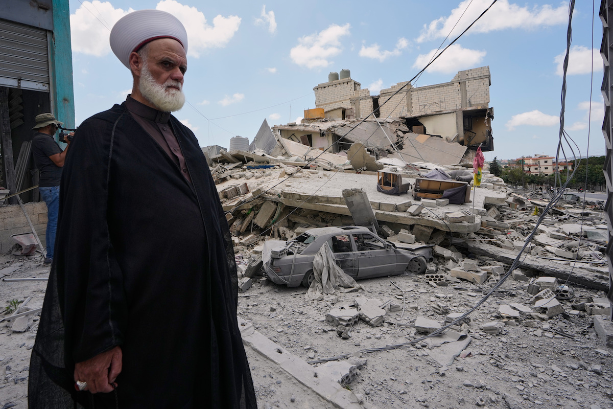 Una casa distrutta da un bombardamento israeliano in Libano, giugno 2026 (AP Photo/Mohammed Zaatari)