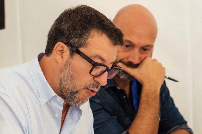 Che lavoro fa il portavoce di un politico