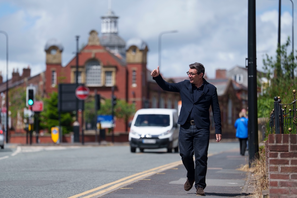 la strada da manchester a downing street da Ilpost.it la strada da manchester a downing street