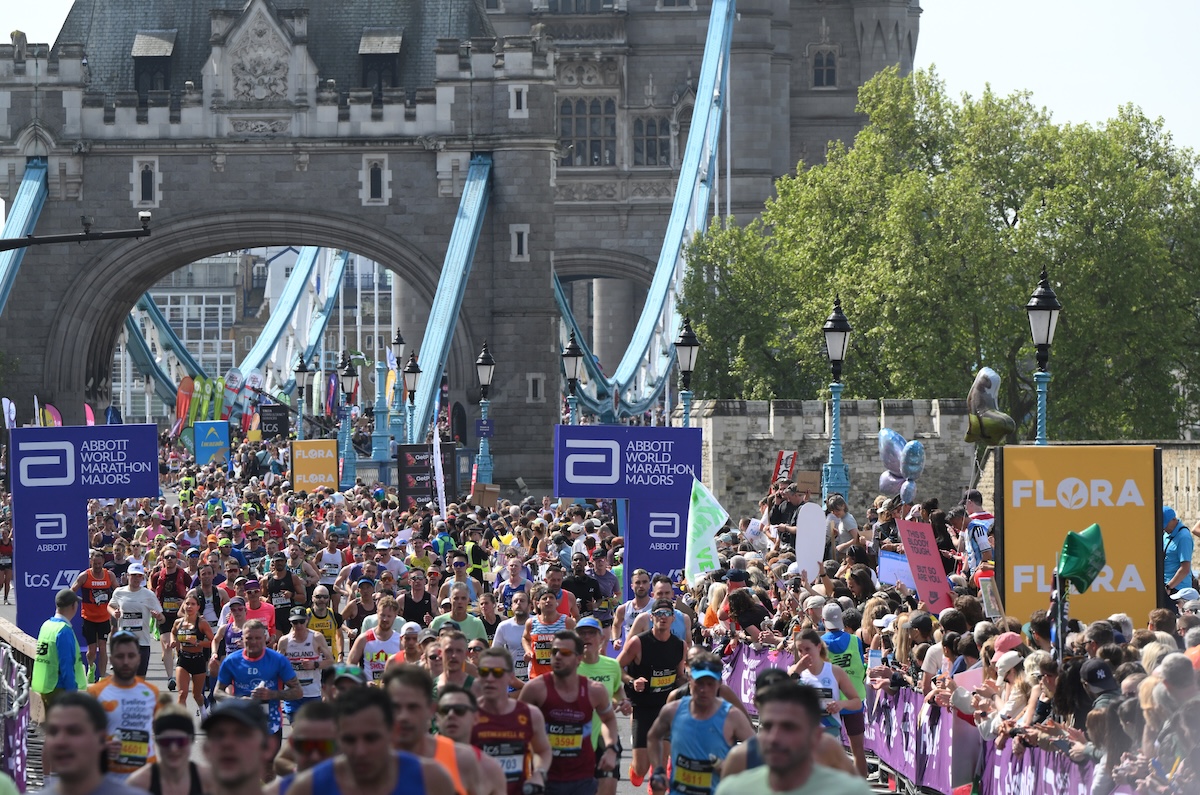 Nel 2027 la maratona di Londra si farà in due giorni, per permettere di partecipare ad ancora più persone