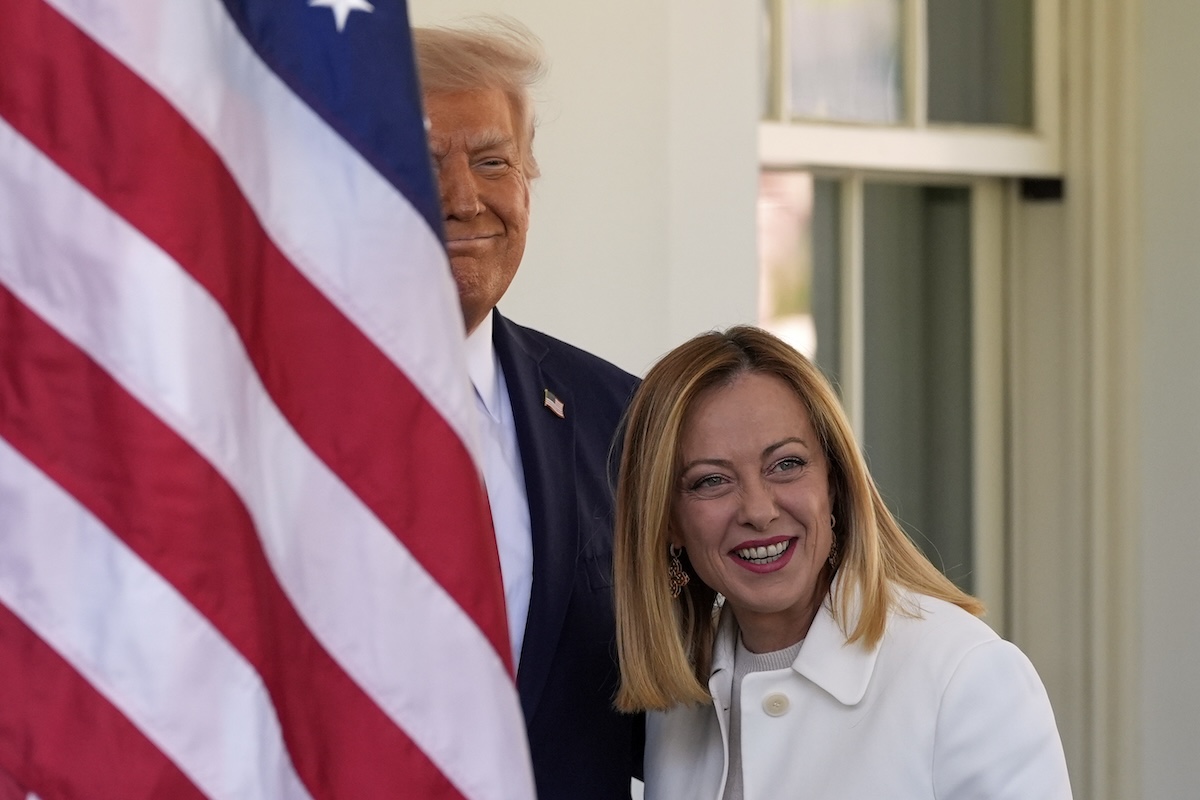 Storia dei non più così buoni rapporti tra Trump e Meloni
