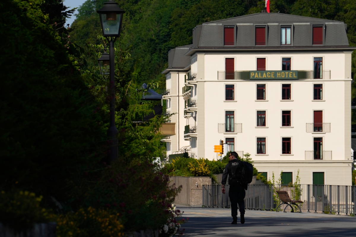 l8217hotel dei negoziati tra iran e stati uniti ha dentro molte altre storie da Ilpost.it l8217hotel dei negoziati tra iran e stati uniti ha dentro molte altre storie