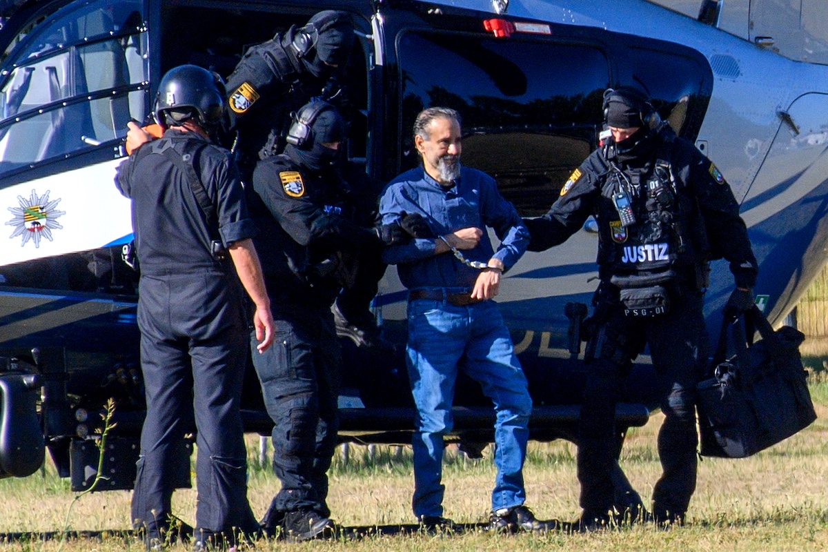In Germania è stato condannato all’ergastolo il responsabile dell’attentato ai mercatini di Natale di Magdeburgo del 2024