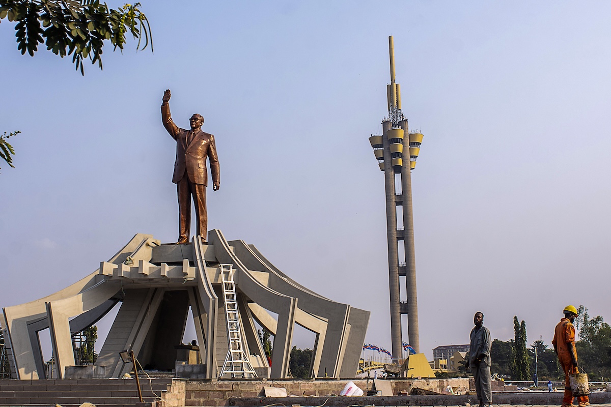 La statua del memoriale di Lumumba a Kinshasa, in una foto del 2022