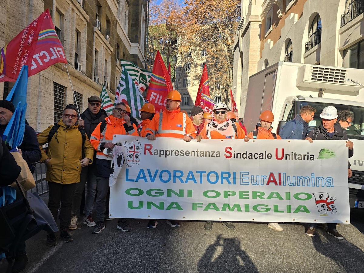 il futuro di eurallumina 232 ancora incerto da Ilpost.it il futuro di eurallumina 232 ancora incerto