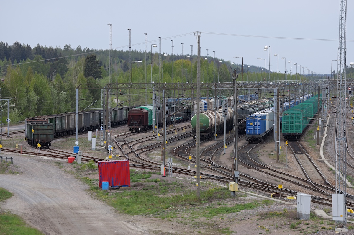 La Russia ha chiuso ai treni gli attraversamenti della frontiera con Finlandia, Estonia e Lettonia