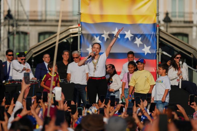 Come gli Stati Uniti hanno impedito a María Corina Machado di tornare in Venezuela