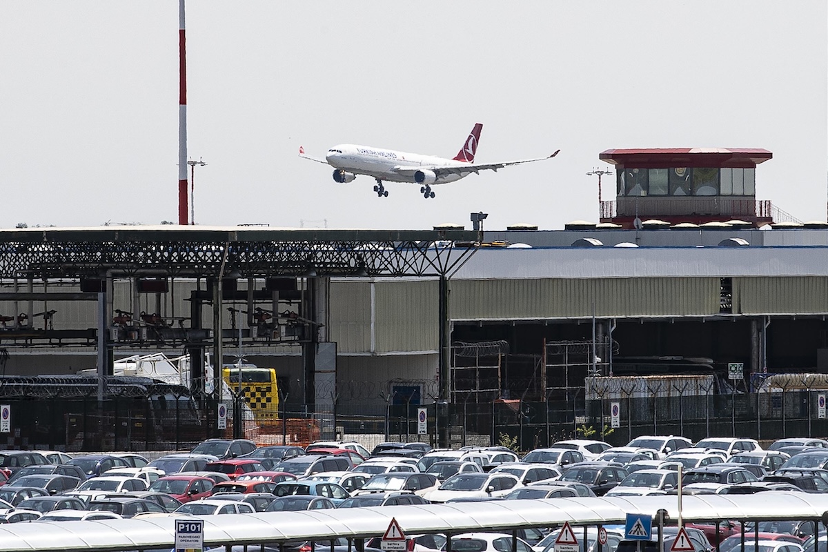 Oggi una serie di scioperi del settore aereo potrebbe rendere molto difficile volare