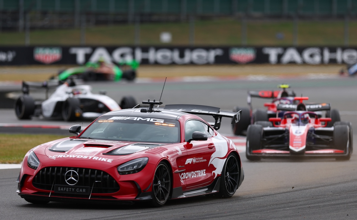 Leggi l'articolo: Lo strano e deludente finale del Gran Premio del Regno Unito di Formula 1