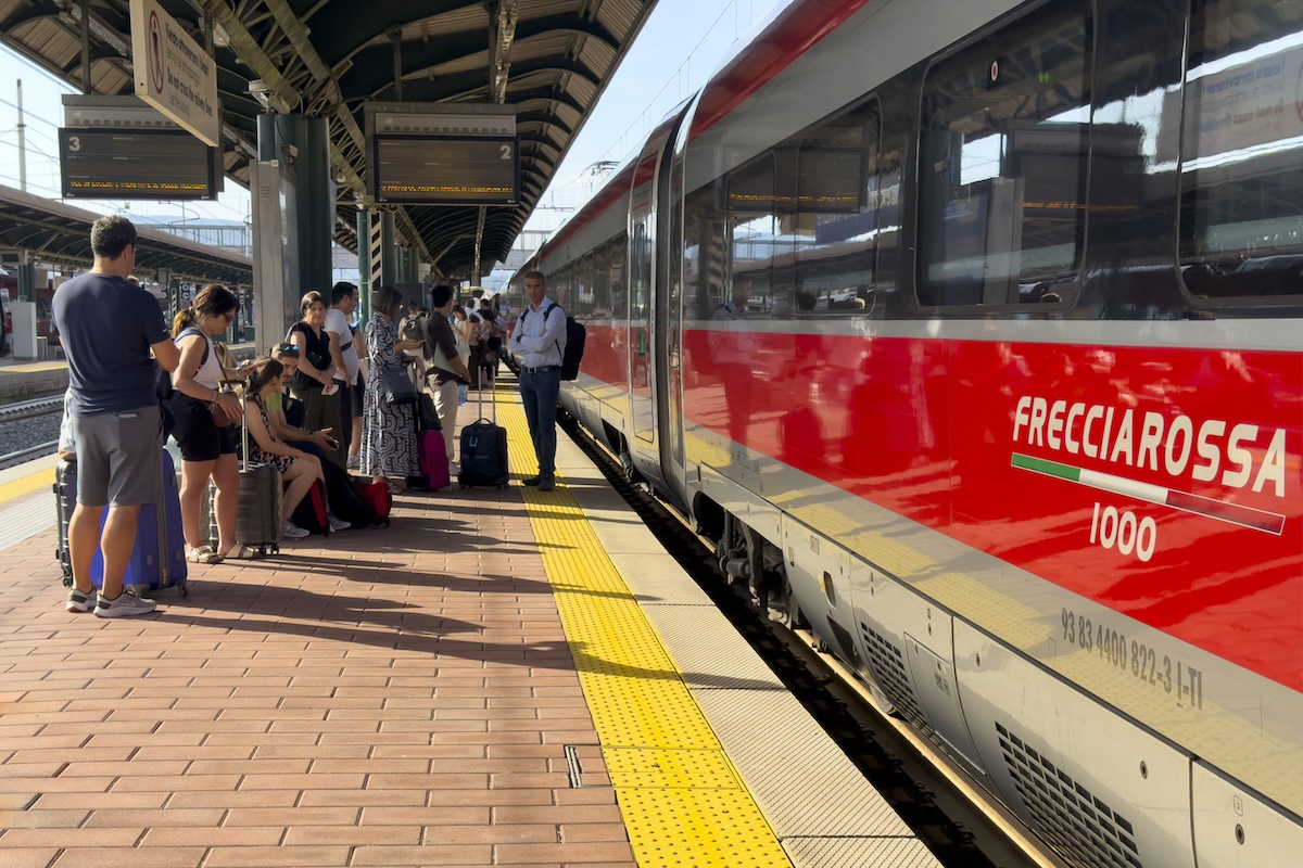 I disagi per i lavori sulla linea ferroviaria a Firenze