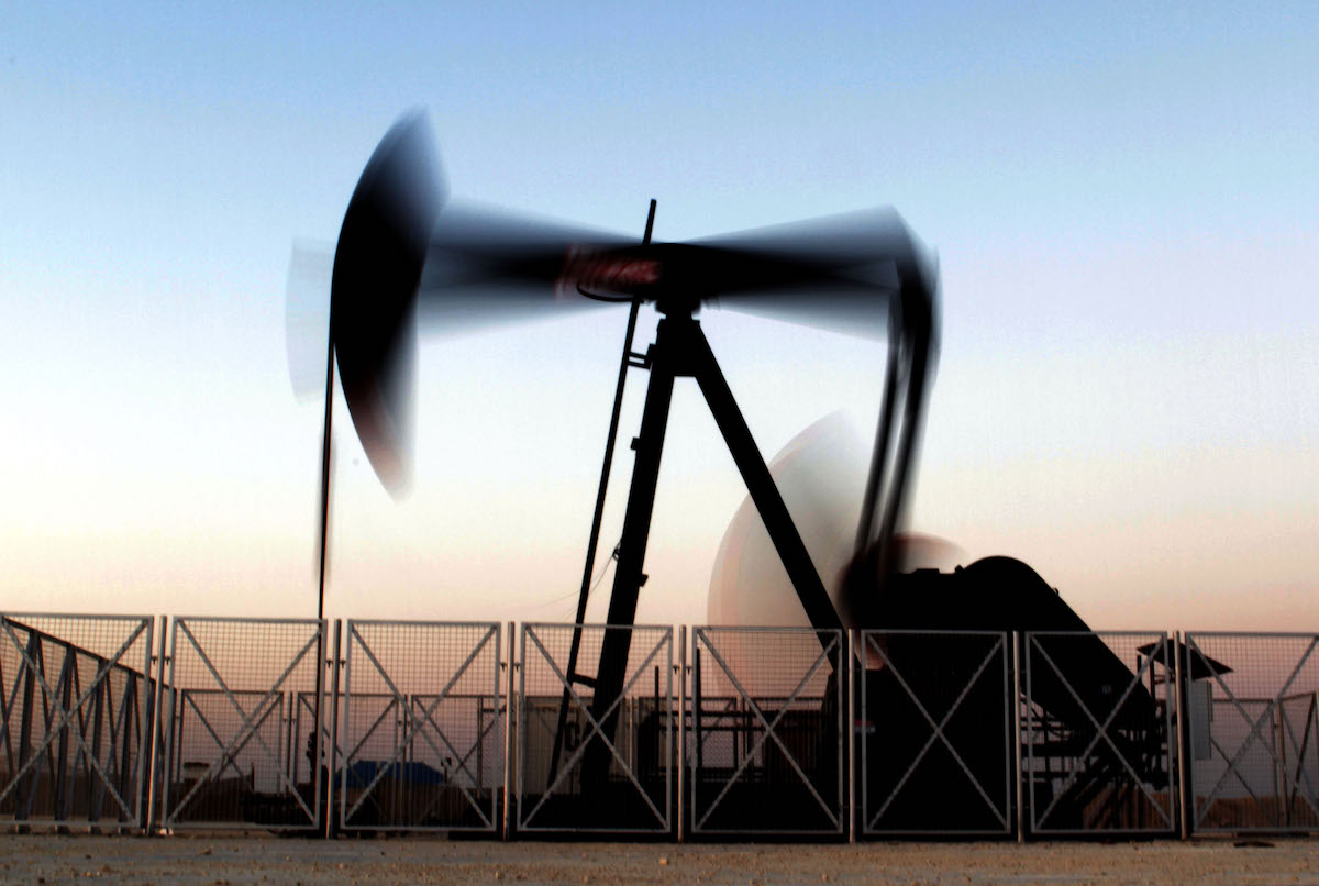 Un giacimento in Bahrein, 2012 (AP Photo/Hasan Jamali)