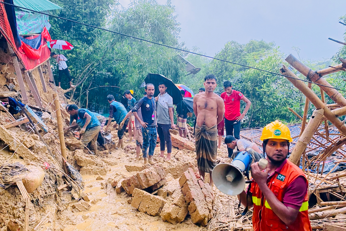 Più di 40 persone sono morte per le estese inondazioni in Bangladesh