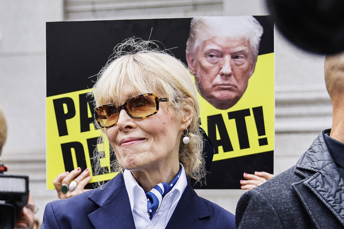 La giornalista E. Jean Carroll ha ricevuto oltre 5 milioni di dollari di risarcimento per gli abusi sessuali da parte di Donald Trump