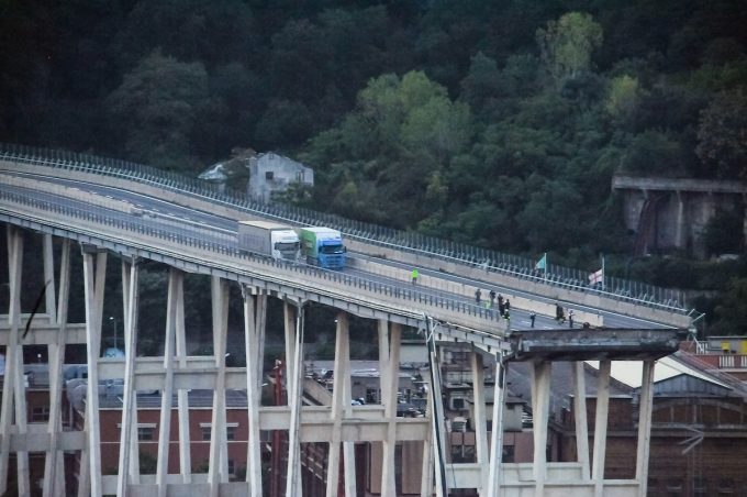 L’amministratore delegato di Autostrade per l’Italia si è scusato per il crollo del ponte Morandi