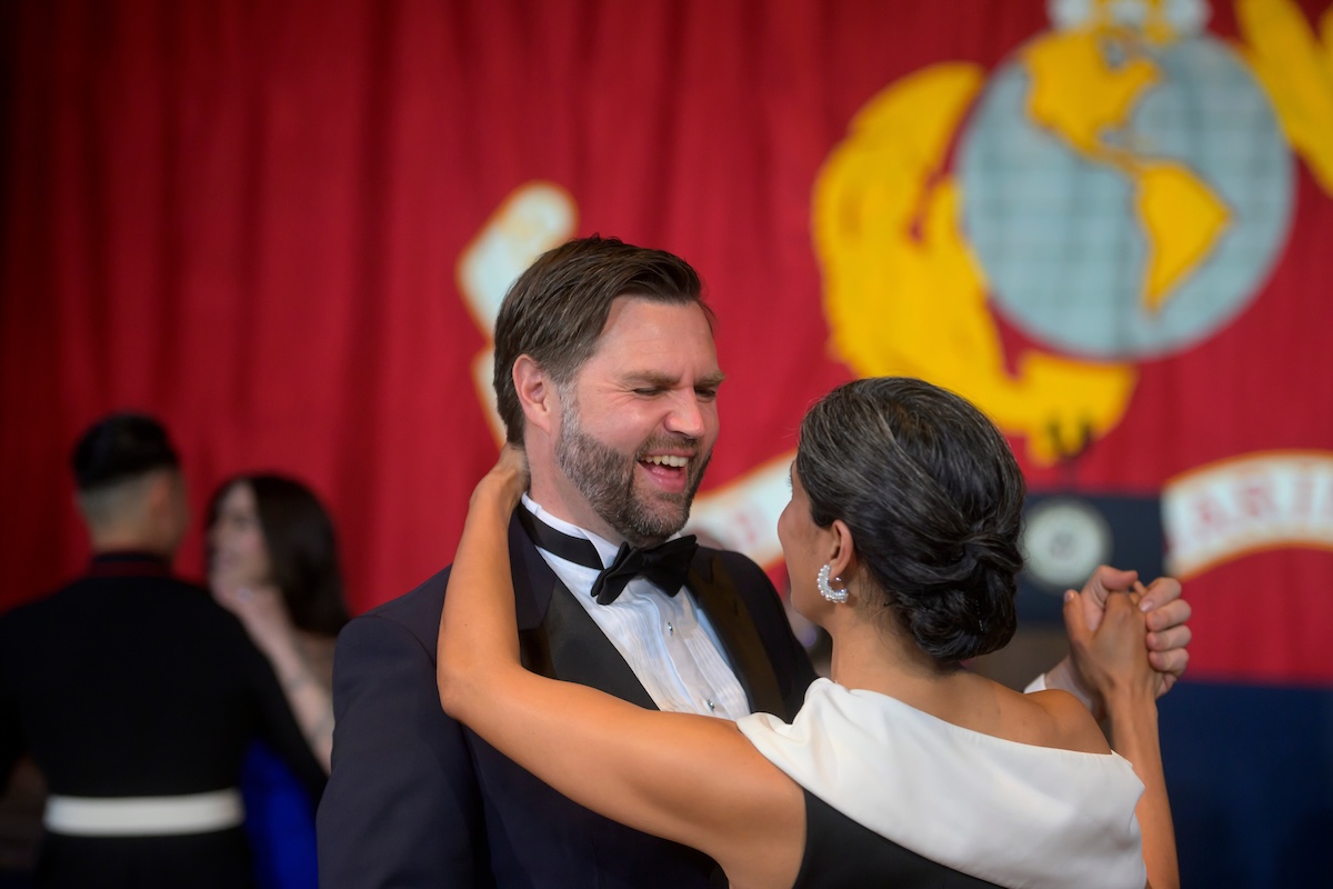 Il vicepresidente degli Stati Uniti JD Vance e sua moglie Usha Vance hanno avuto un quarto figlio