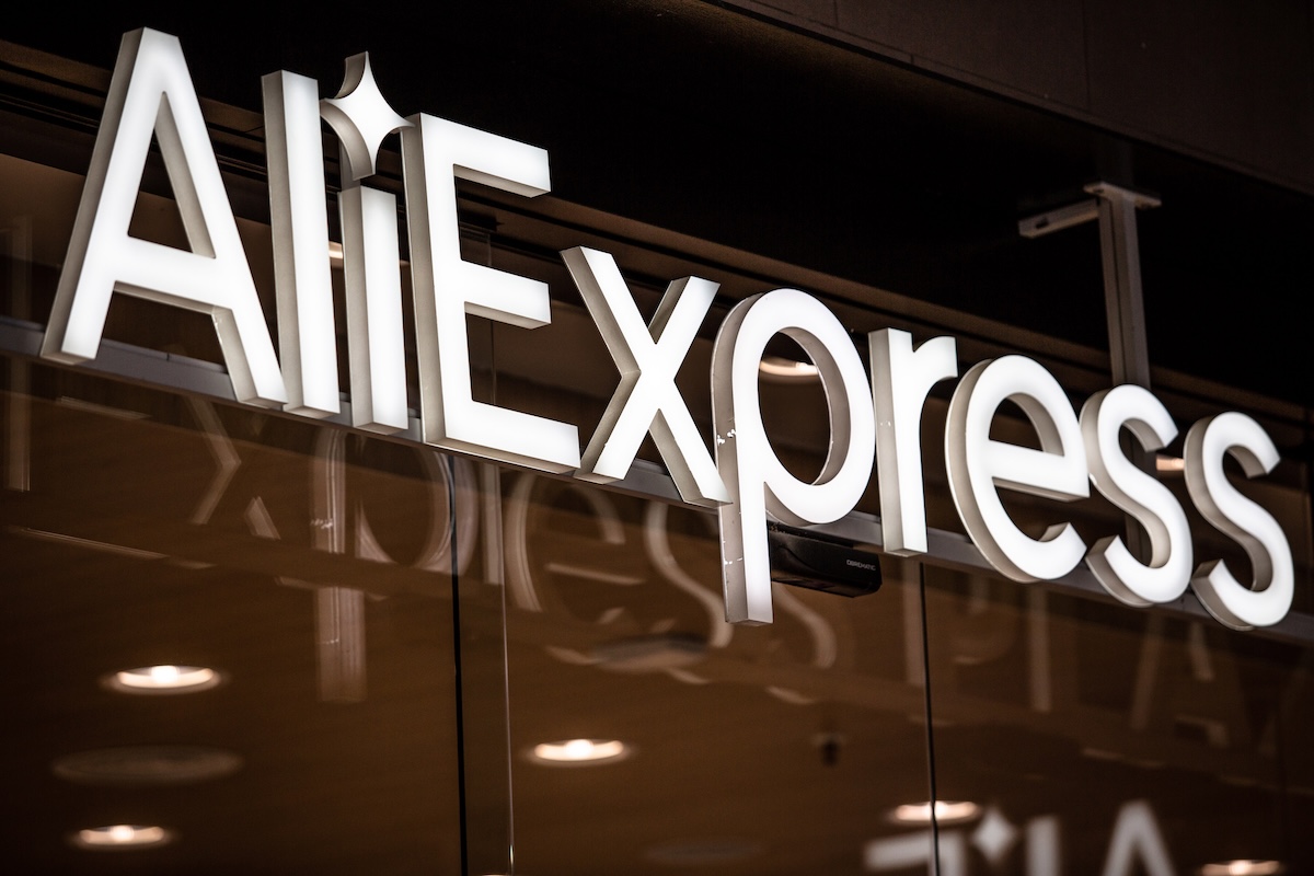 La Commissione europea ha multato per 550 milioni di euro l’e-commerce cinese AliExpress per la vendita di prodotti illegali