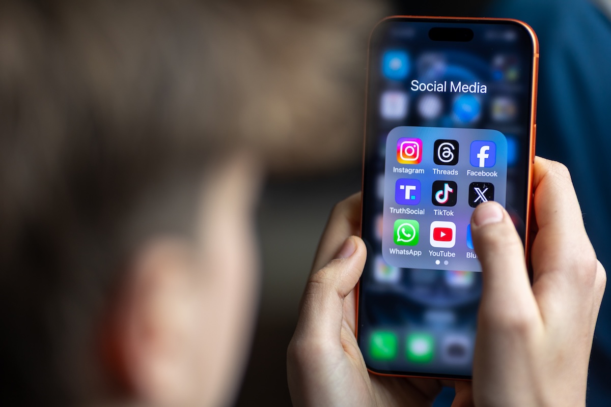 la francia vieter224 alcuni social media ai minori di 15 anni da Ilpost.it la francia vieter224 alcuni social media ai minori di 15 anni