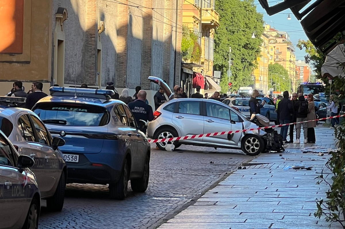 È morta una donna che era tra le persone investite a Modena il 16 maggio