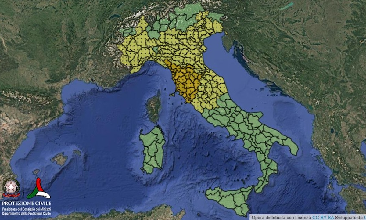 In Toscana ci sono allagamenti in vari comuni a causa dei forti temporali