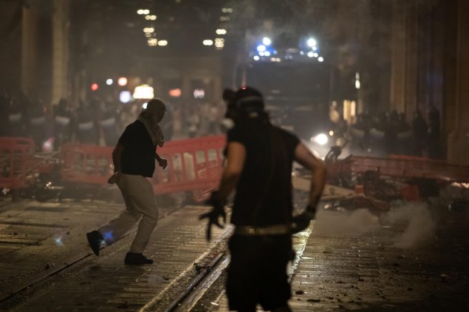 12 persone sono indagate per gli scontri dopo la manifestazione per Abderrahim Fakir, a Bologna