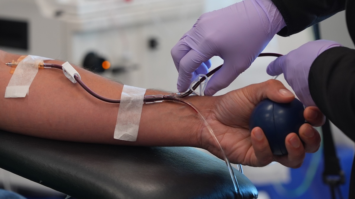 Negli Stati Uniti la Croce Rossa ha dichiarato una crisi nazionale per la carenza di donazioni di sangue: è la seconda volta che succede