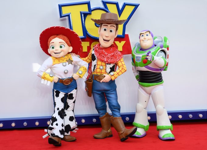 Disney permetterà agli utenti di TikTok di fare video con spezzoni di alcuni dei suoi film e serie
