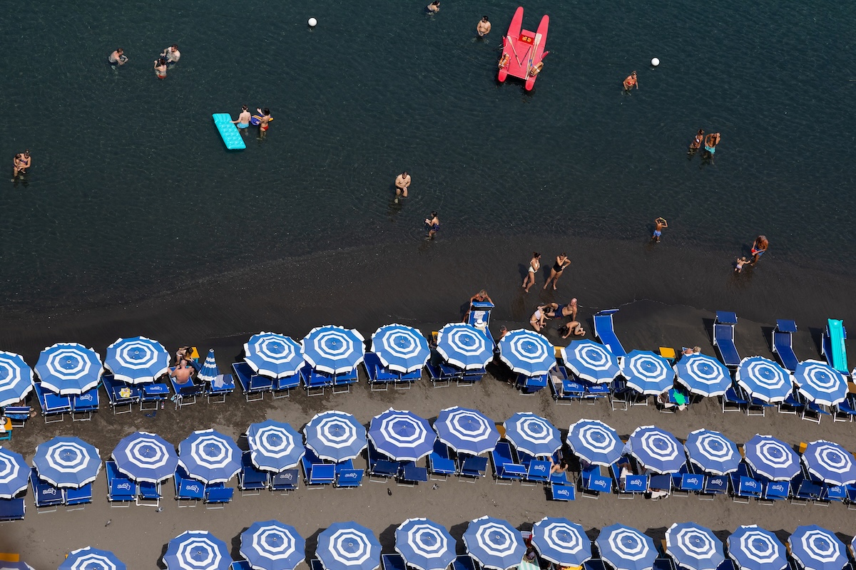 In spiaggia potete portarvi da mangiare quello che volete