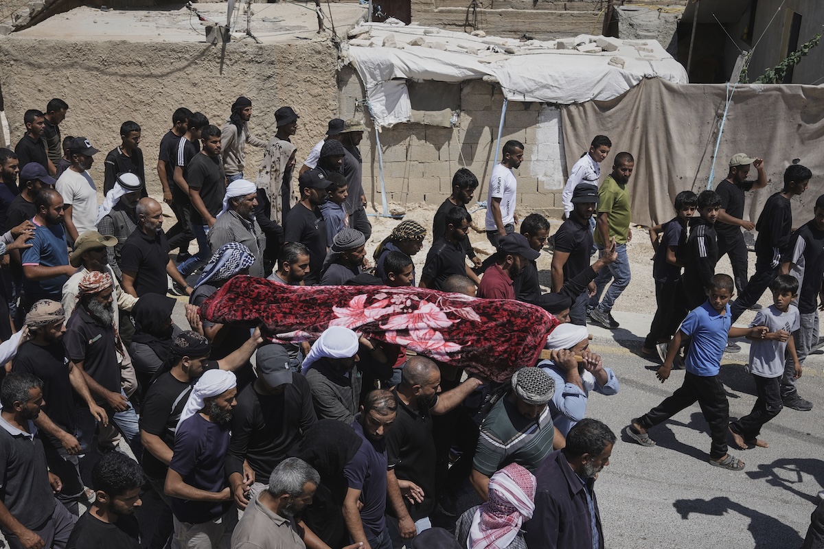 Un colono è stato incriminato in Israele per aver ucciso un palestinese: è uno dei rari casi in cui violenze simili sono perseguite