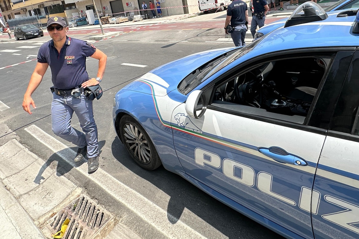 La polizia ha arrestato un sedicenne di Como accusato di fare propaganda a sostegno dell’ISIS