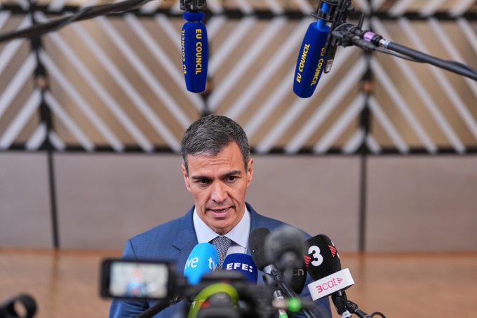 La Spagna ha dato un ultimatum all’Italia perché rimuova i controlli alle frontiere
