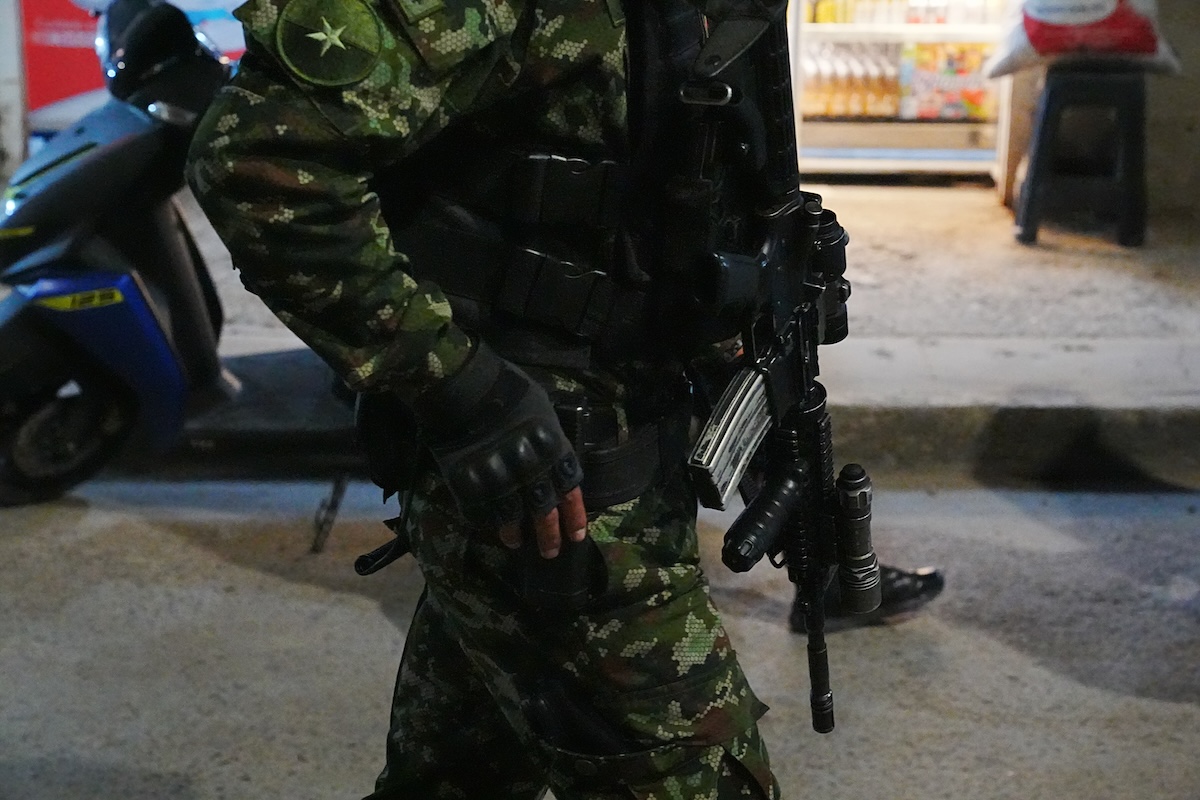 In Colombia ci sono state le prime operazioni volute dal nuovo presidente contro i gruppi armati: sei persone sono state uccise