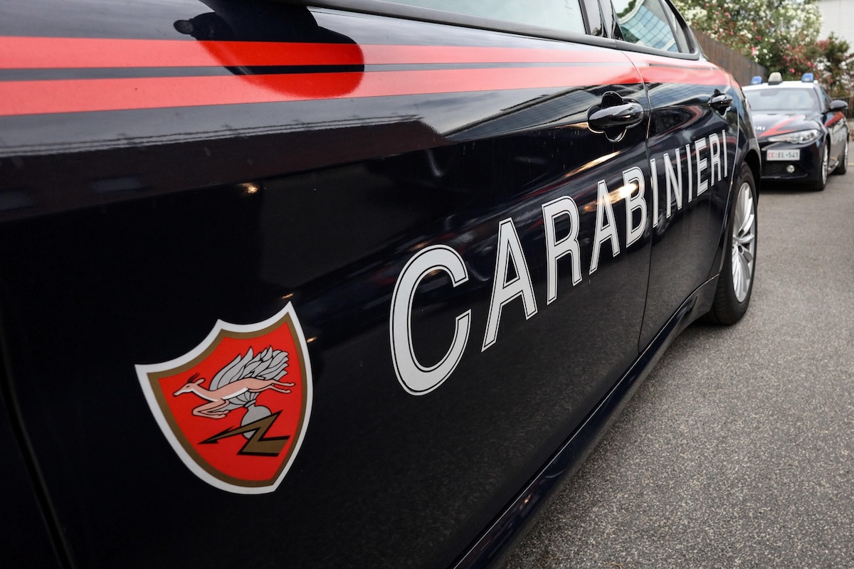 La titolare e una dipendente di un asilo nido in Brianza sono agli arresti domiciliari per presunti maltrattamenti sui bambini