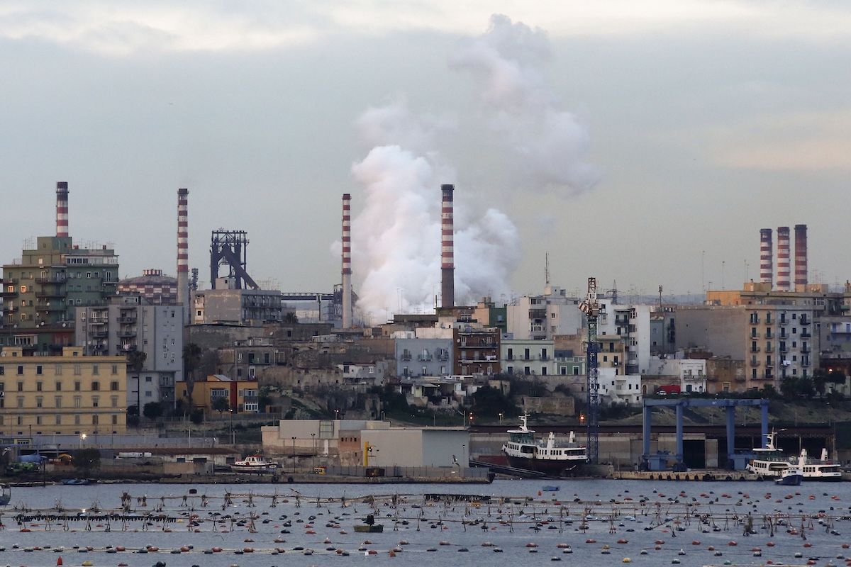 Ora alcune aziende italiane vogliono comprare l’ex ILVA