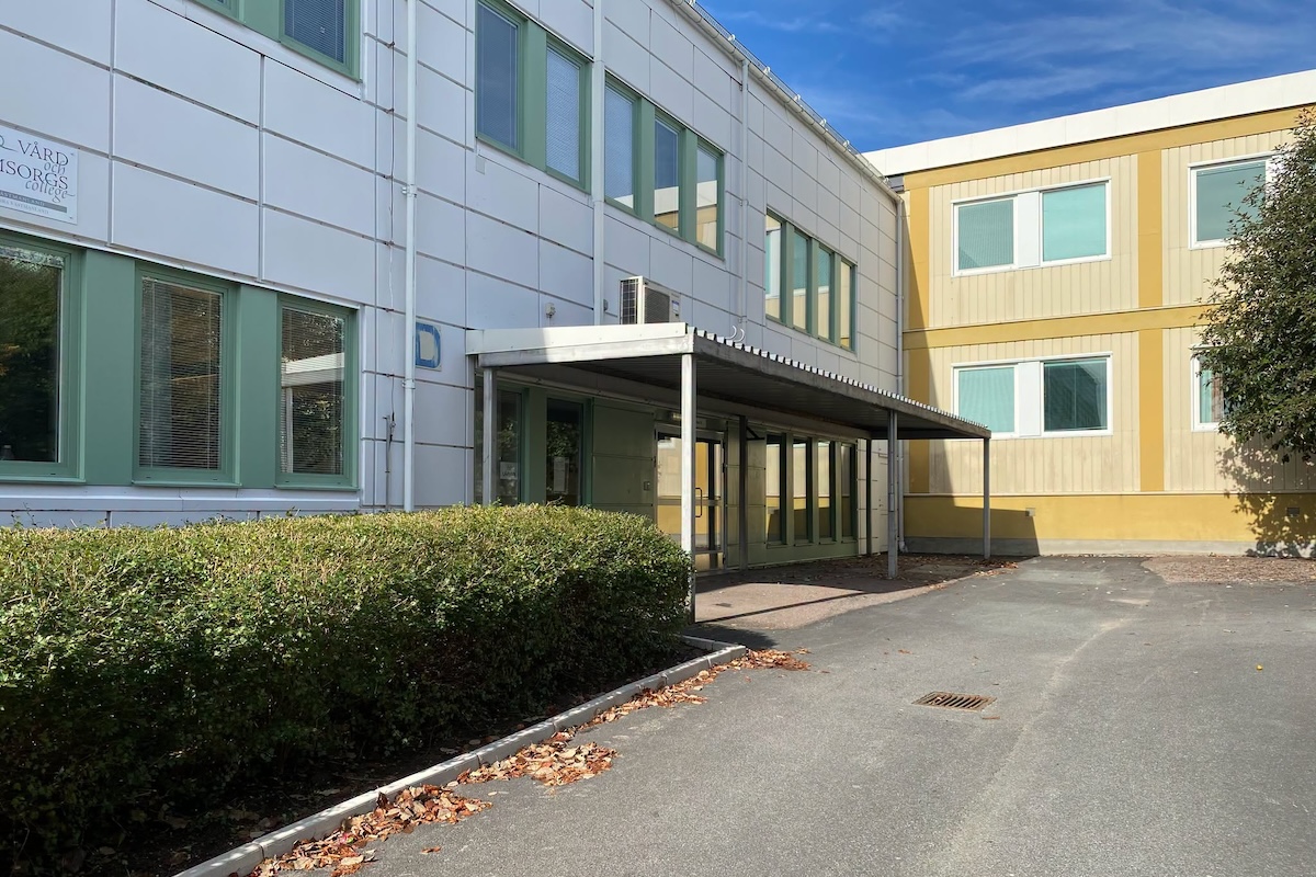 In Svezia un ragazzo ha ferito almeno tre persone con una spada in una scuola