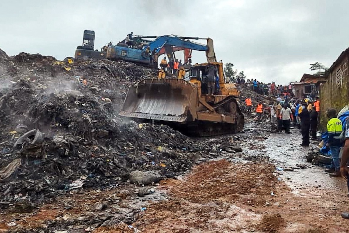 In Guinea almeno 30 persone sono morte vicino a una discarica nel crollo di un cumulo di spazzatura