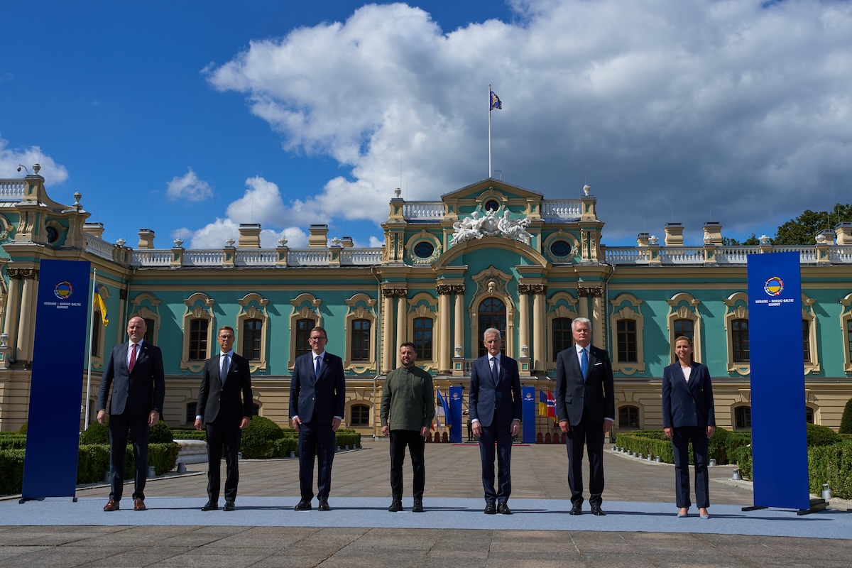 L’Unione Europea ha approvato un pacchetto da circa 6 miliardi di euro di aiuti militari all’Ucraina