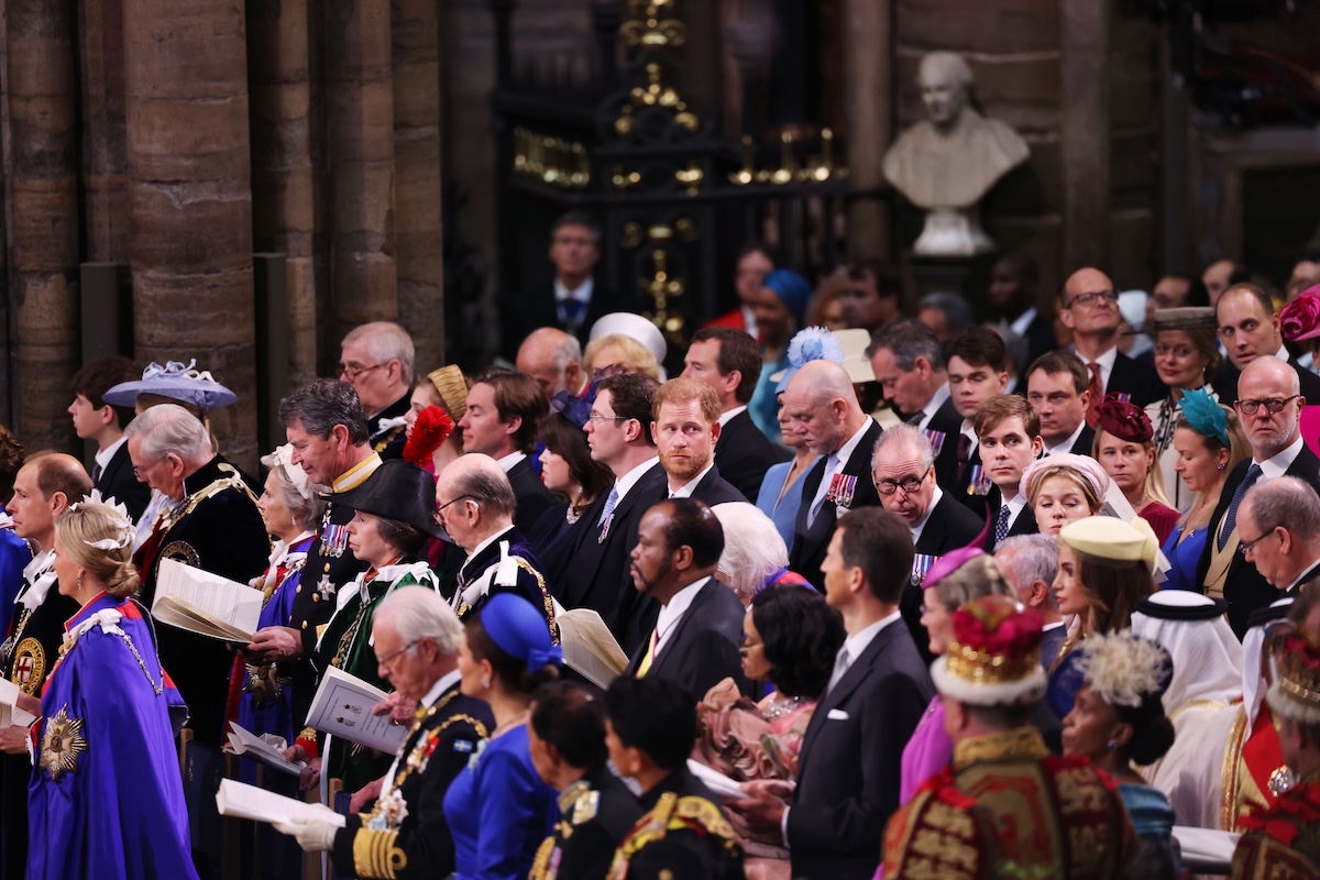 Harry, in seconda fila, durante l'incoronazione di re Carlo nell'abbazzia di Westminster, il 6 maggio 2023