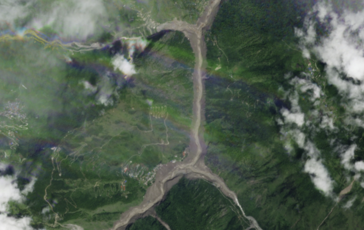 Leggi l'articolo: Le immagini satellitari dell’esondazione in Nepal