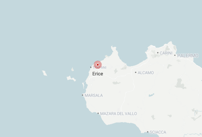 Due persone sono morte investite da un’auto da rally durante una gara a Erice, in Sicilia