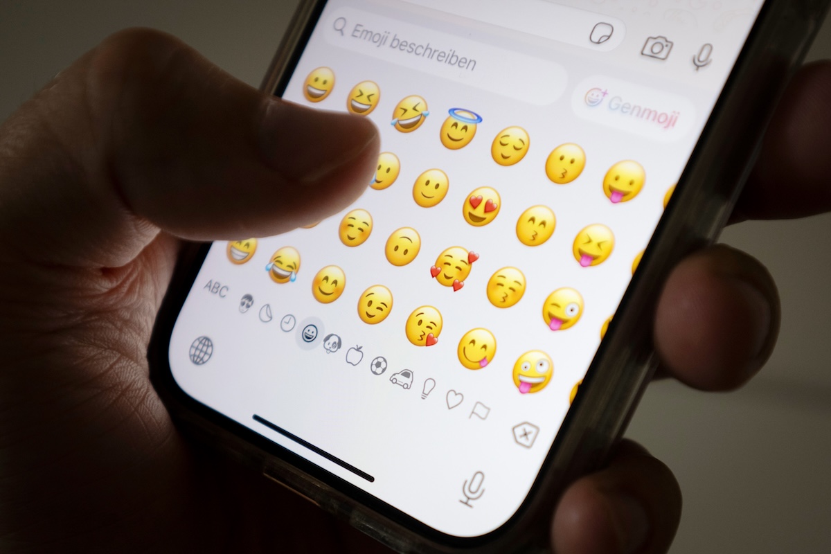 le emoji spiegate ai padri da Ilpost.it le emoji spiegate ai padri