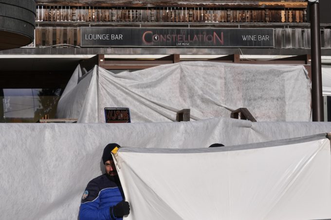 Come stanno andando le indagini sull’incendio a Crans-Montana