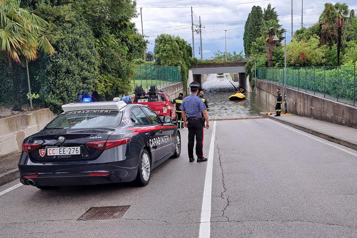 In provincia di Udine una donna è morta annegata nella sua auto che era rimasta bloccata in un sottopasso allagato