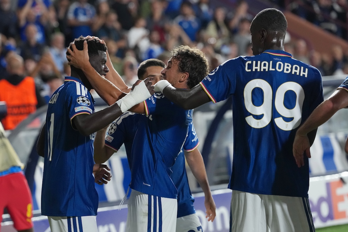 Il Como ha vinto 4-1 contro il Lipsia all’esordio in Champions League