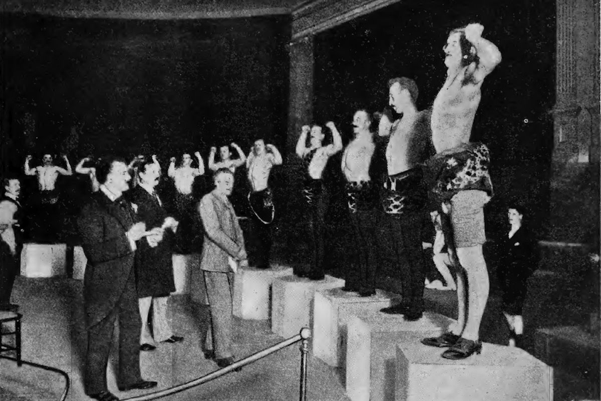 La prima grande gara di bodybuilding, con Arthur Conan Doyle